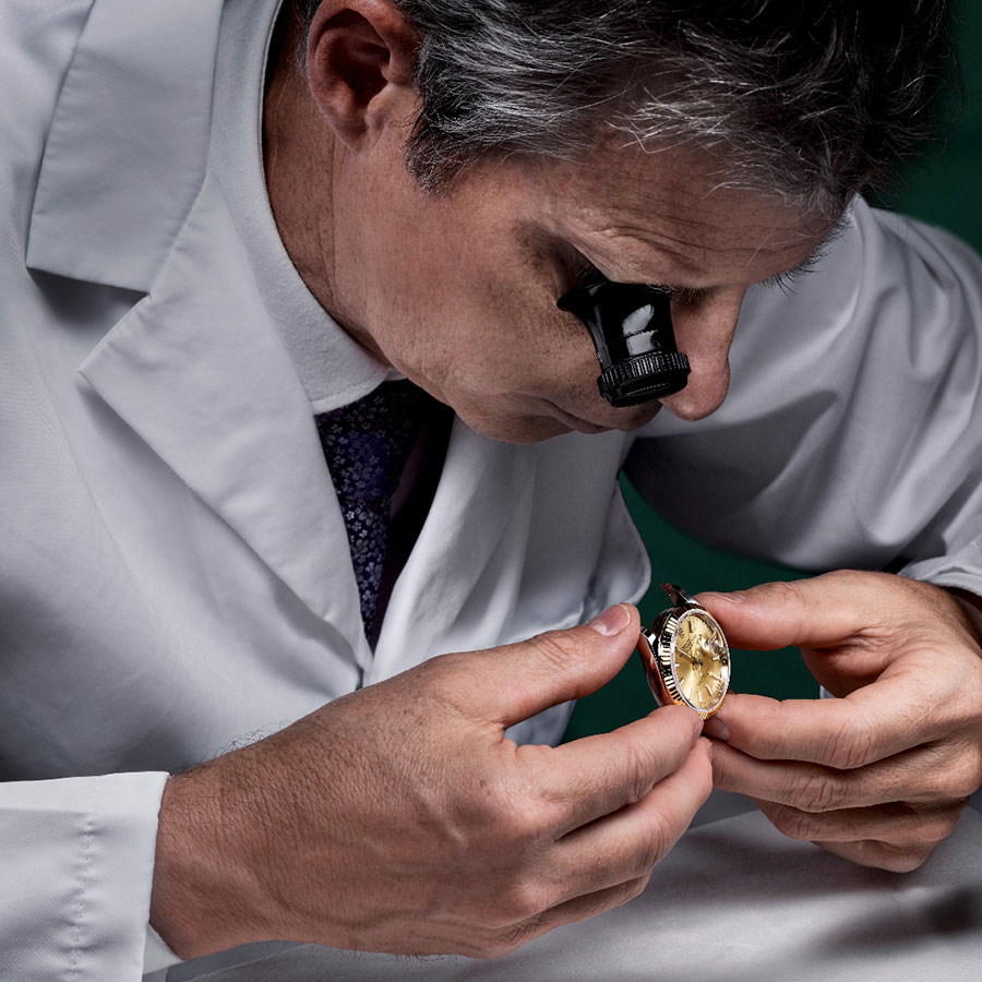 SERVICING YOUR ROLEX AT Kerns Fine Jewelry