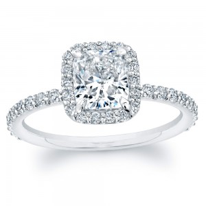18K Radiant Cut Diamond Halo Ring