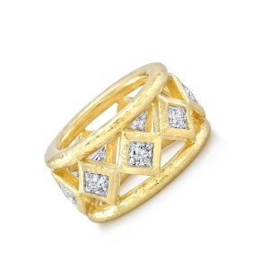 18K Yellow Gold Diamond Band