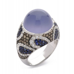 Ramon 18K Chalcedony Cabachon Ring