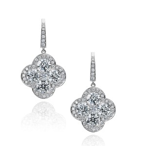 Gumuchian 18K Gold Drop Diamond Earrings