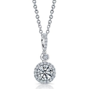 18K Round Brilliant Halo Diamond Pendant