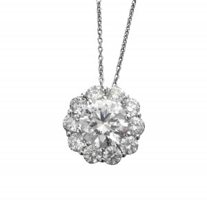 18K White Gold Diamond Cluster Pendant