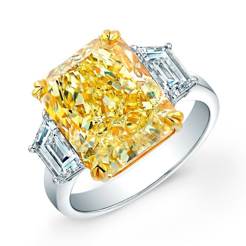 18K Fancy Yellow Diamond Ring