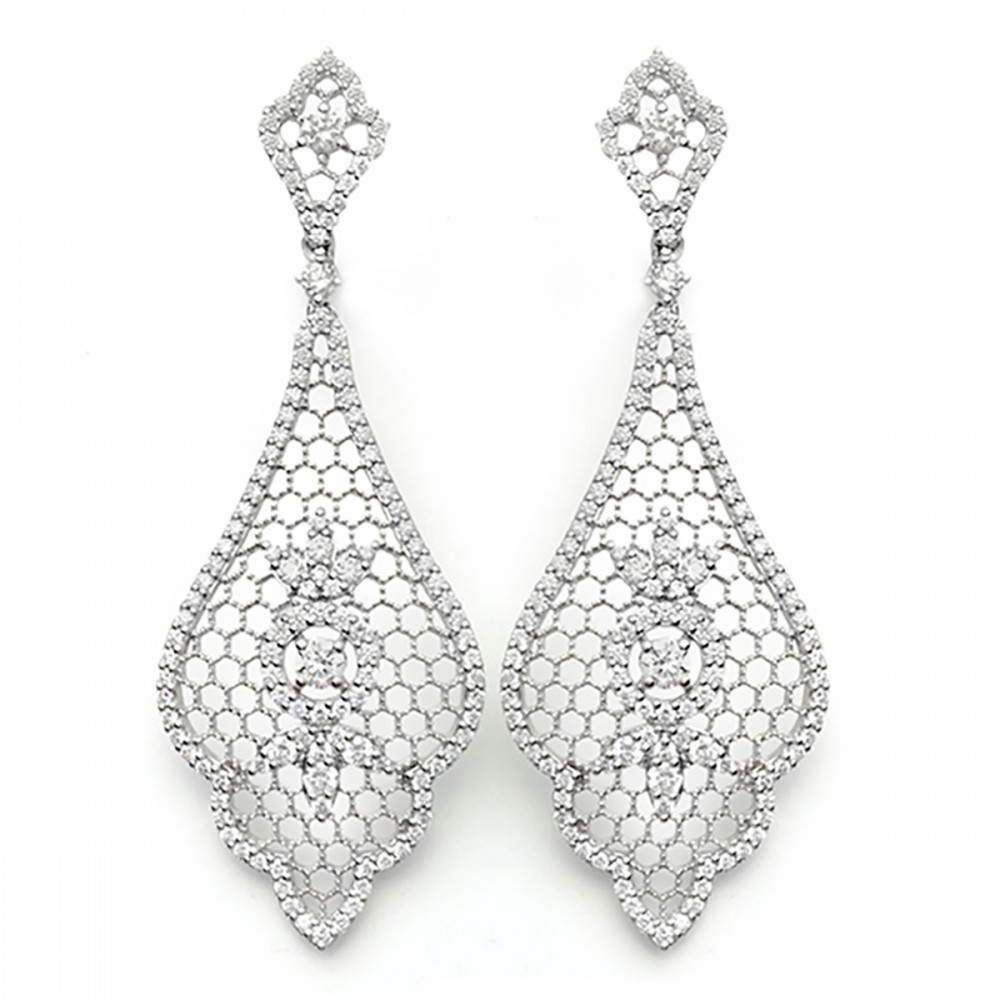18K Diamond Dangle Earrings