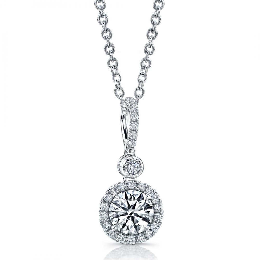 18K Round Brilliant Halo Diamond Pendant