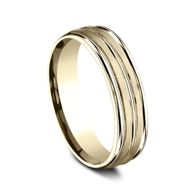 Comfort-Fit Design Wedding Ring