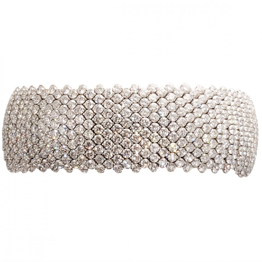 https://www.kernjewelers.com/upload/product/250-7791-Crivelli-18K-WG-Expandable-Diamond-Bracelet.jpg