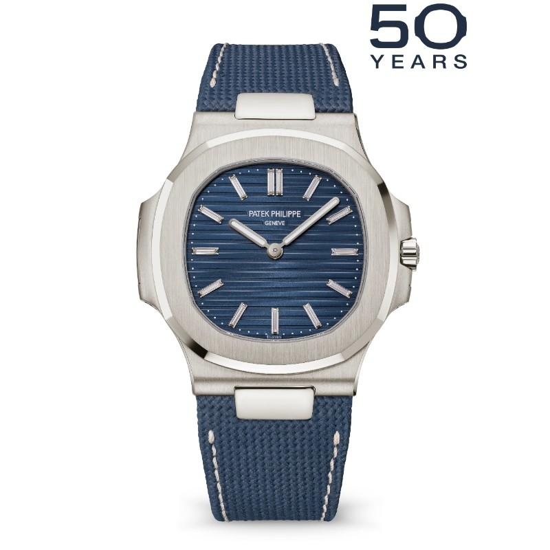 Patek Philippe Nautilus White Gold 5810G-001