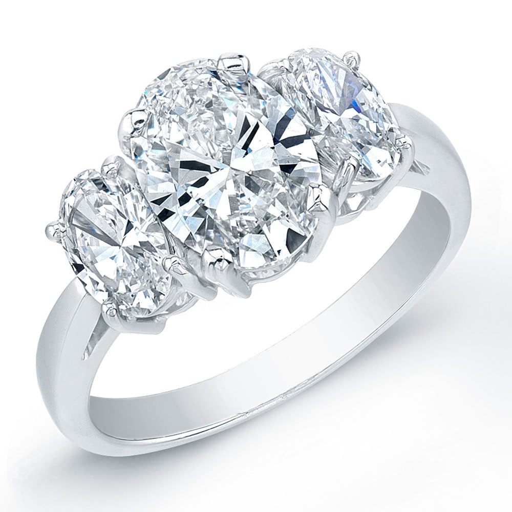 Platinum Classic 3 Stone Oval Diamond Ring