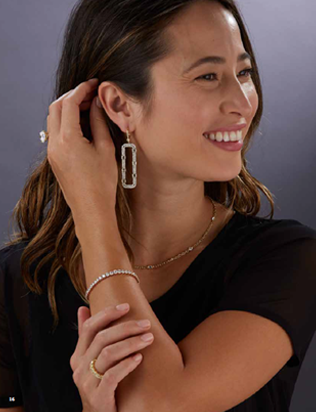 Statement Earrings <br/> <br/> -What’s Trending for Fall/Winter?