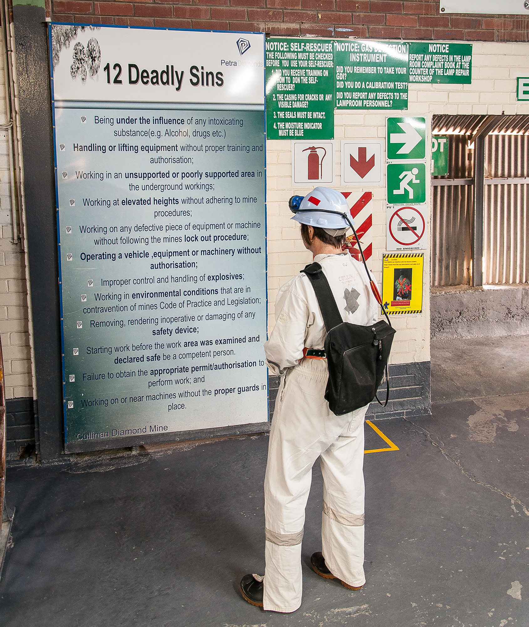 783 METERS, 6000 STEPS AND A THREE MILE TREK UNDERGROUND: PART 1 Diamond Mine