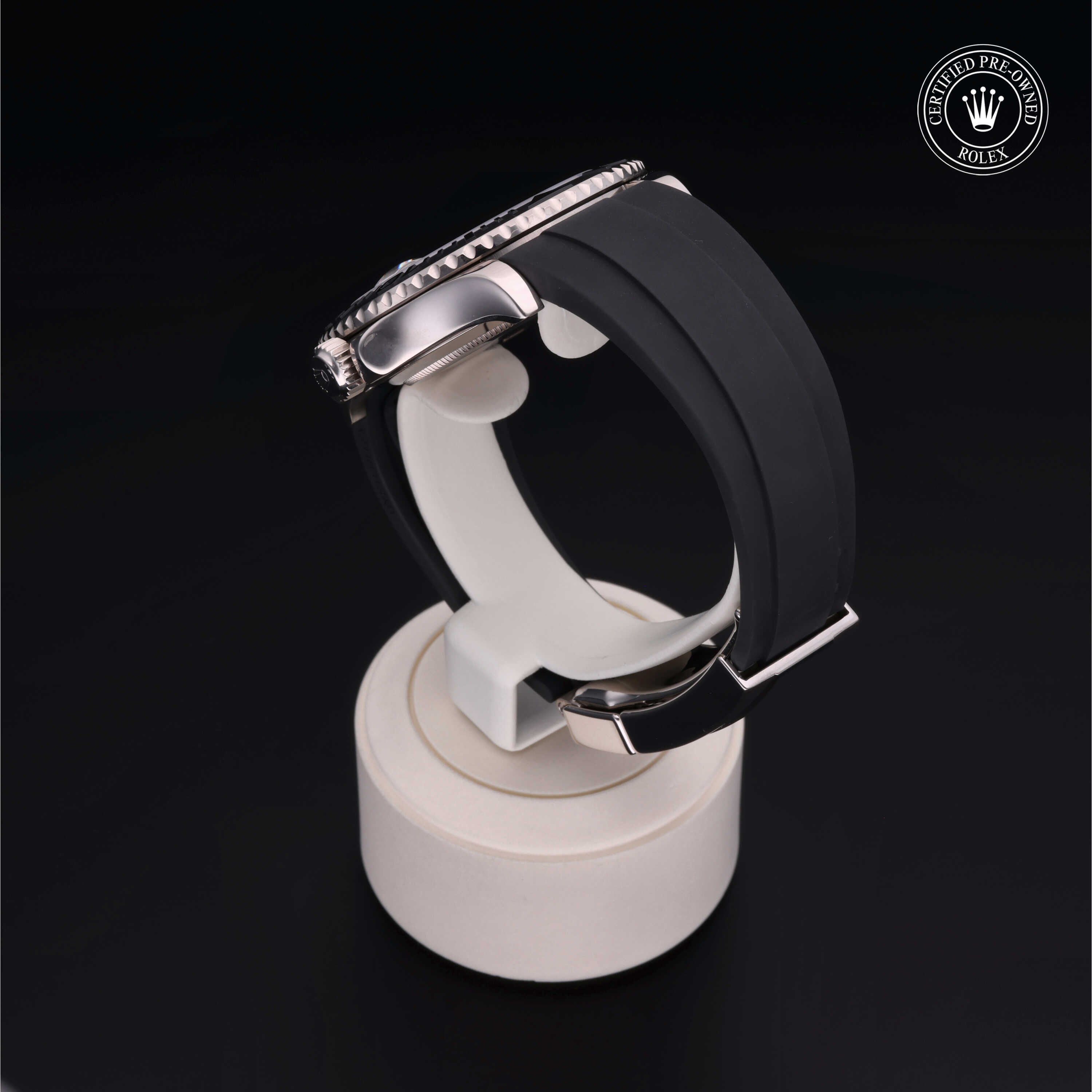 Oyster Perpetual Yacht-Master 42