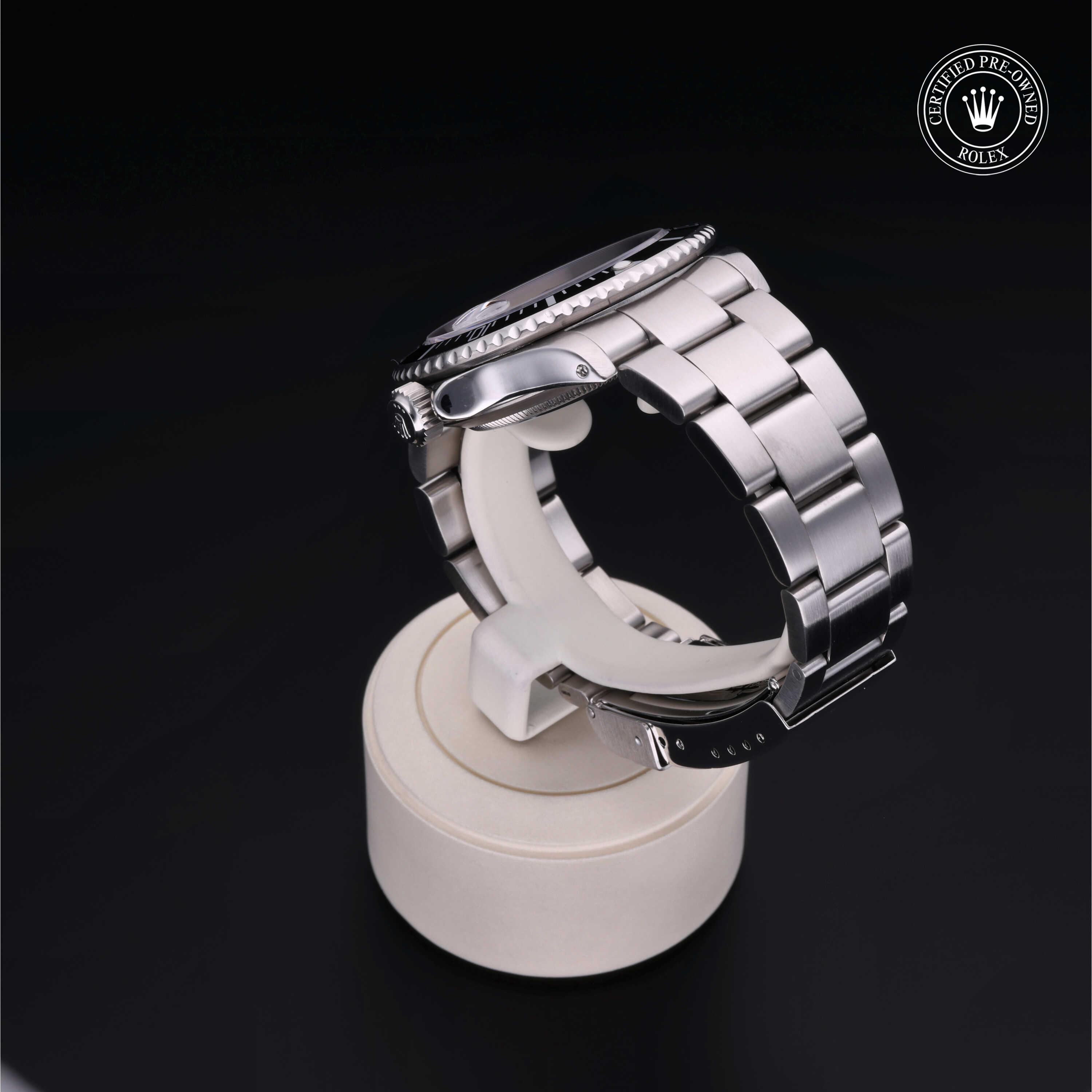 Oyster Perpetual Submariner Date