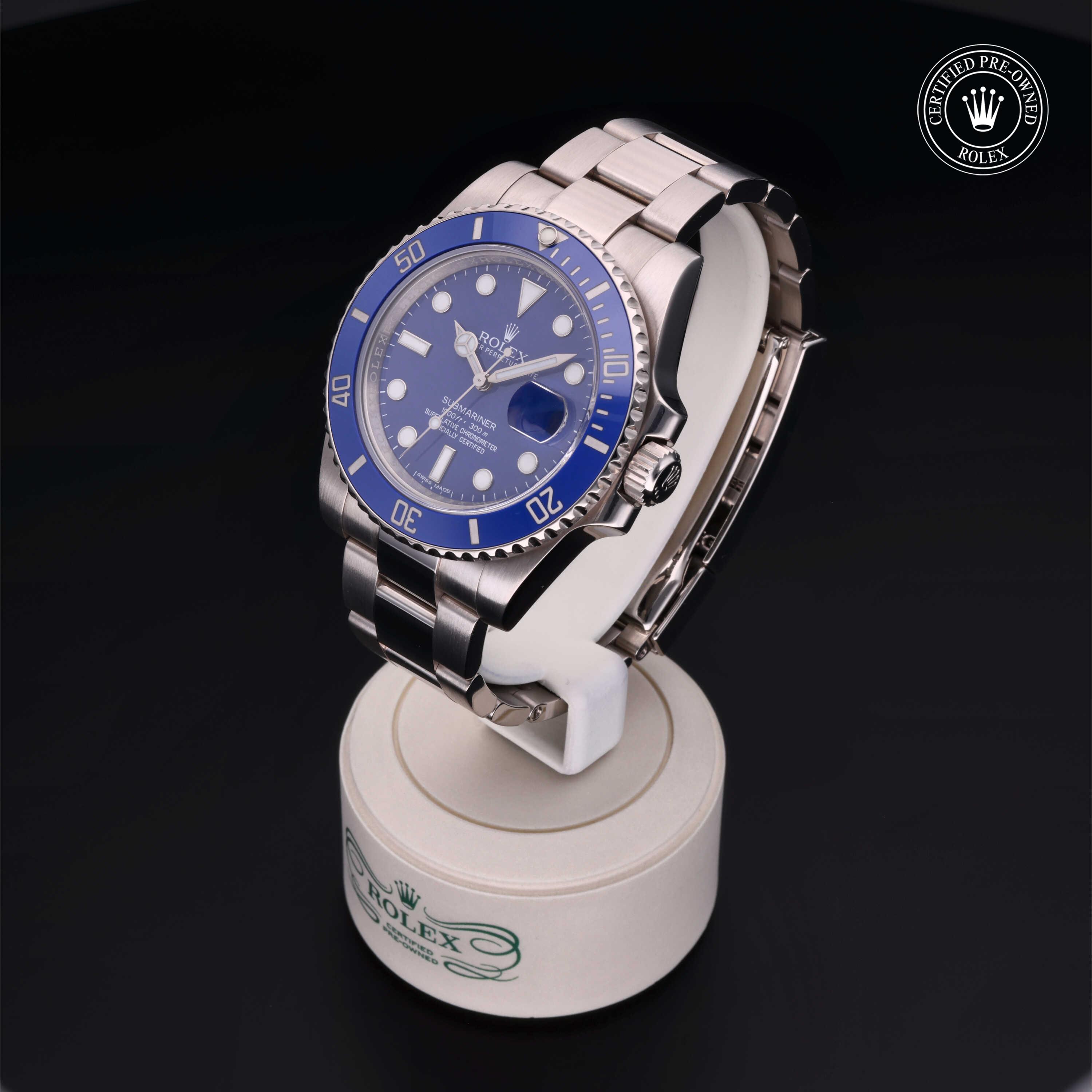 Oyster Perpetual Submariner Date