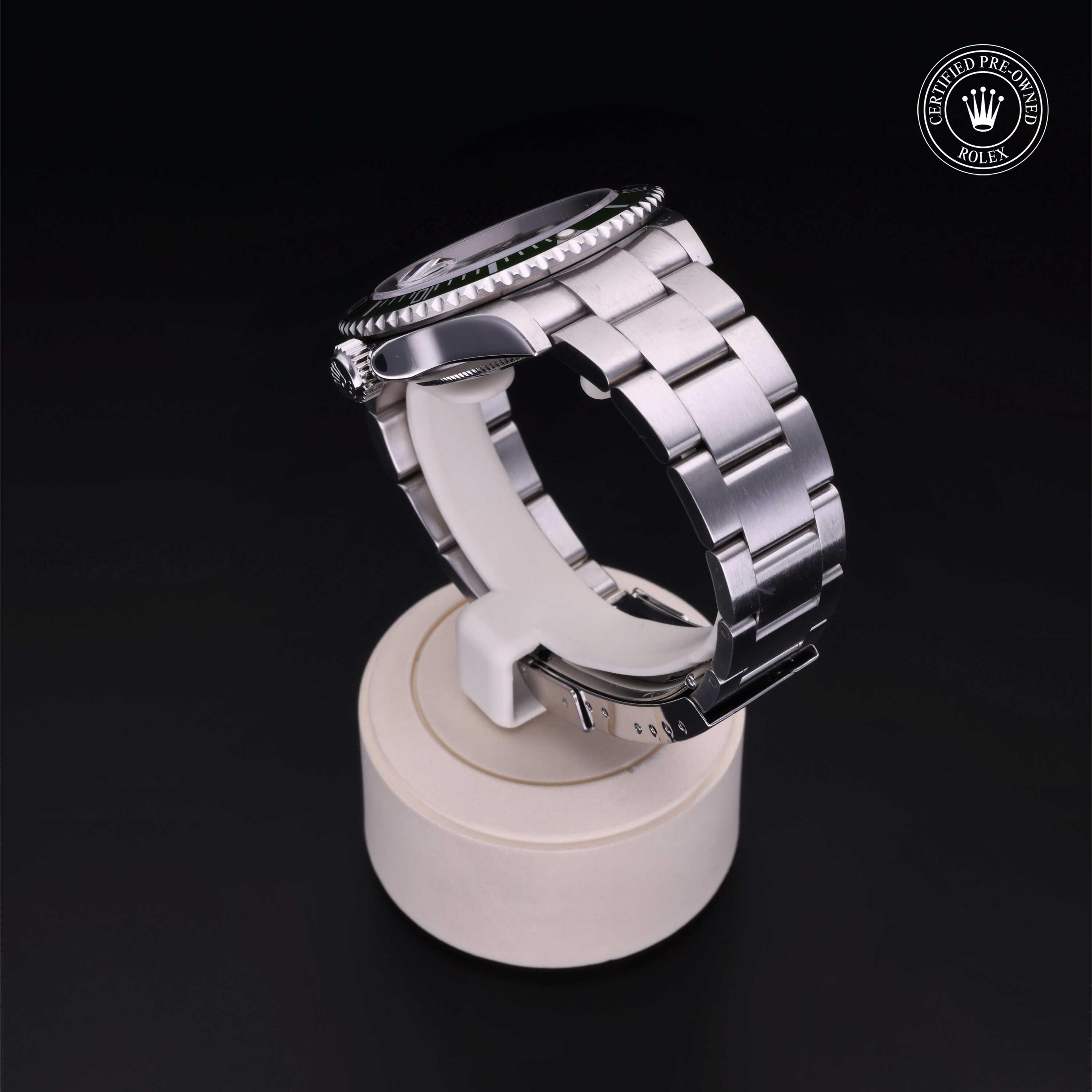 Oyster Perpetual Submariner Date