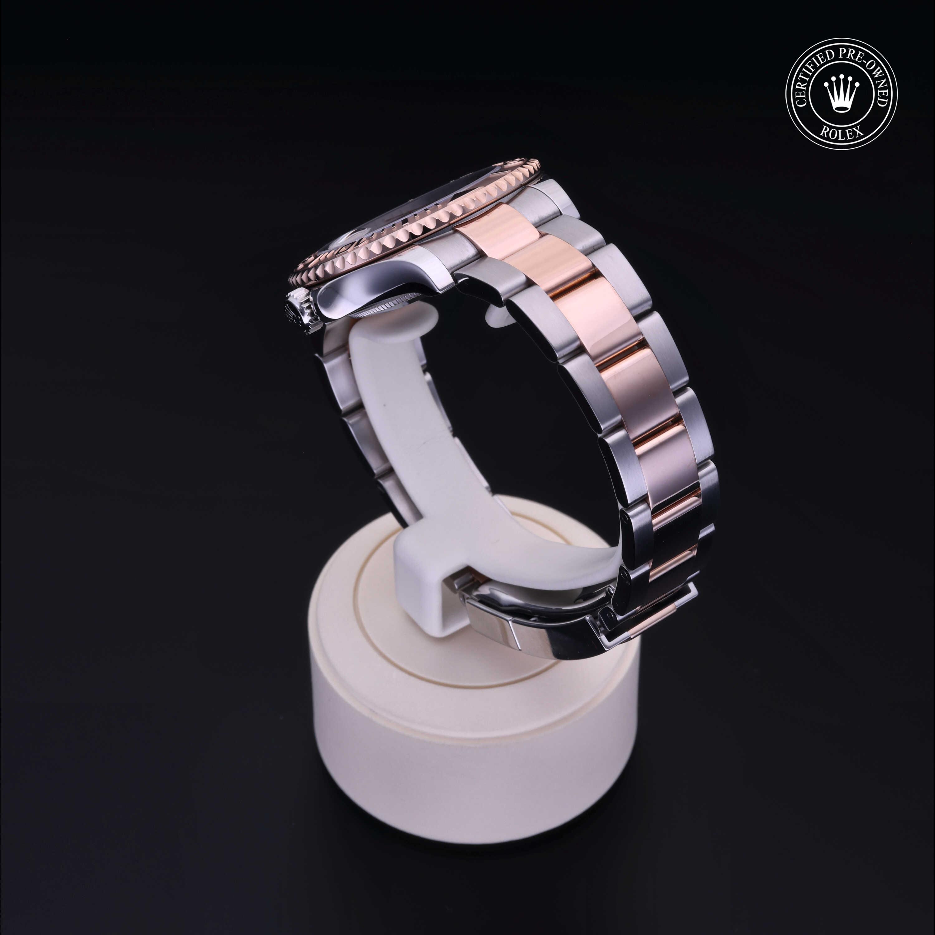 Oyster Perpetual Yacht-Master 37