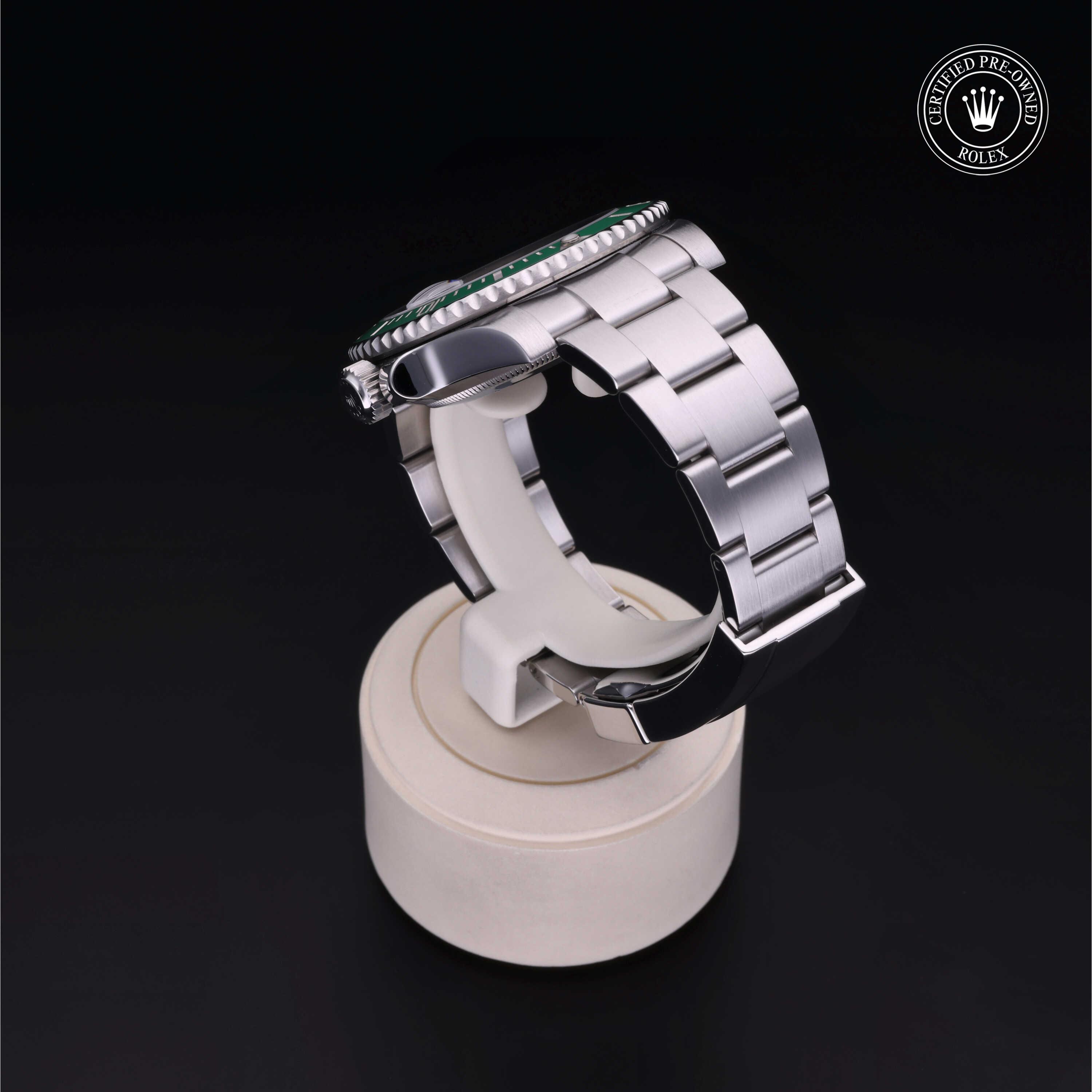 Oyster Perpetual Submariner Date