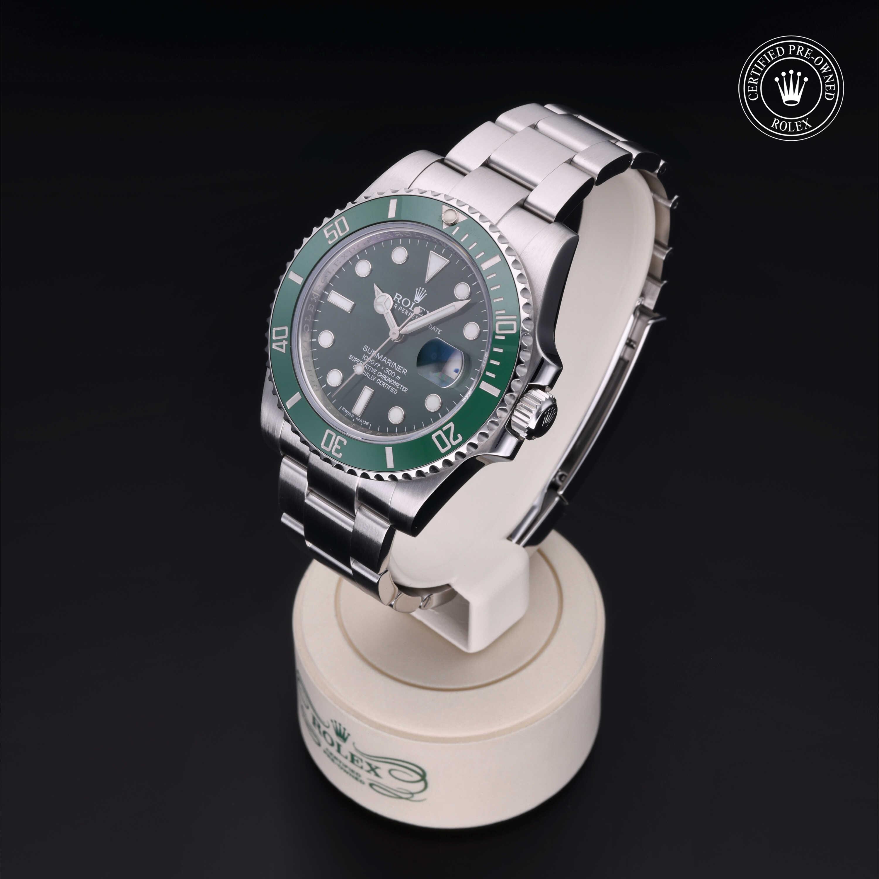Oyster Perpetual Submariner Date