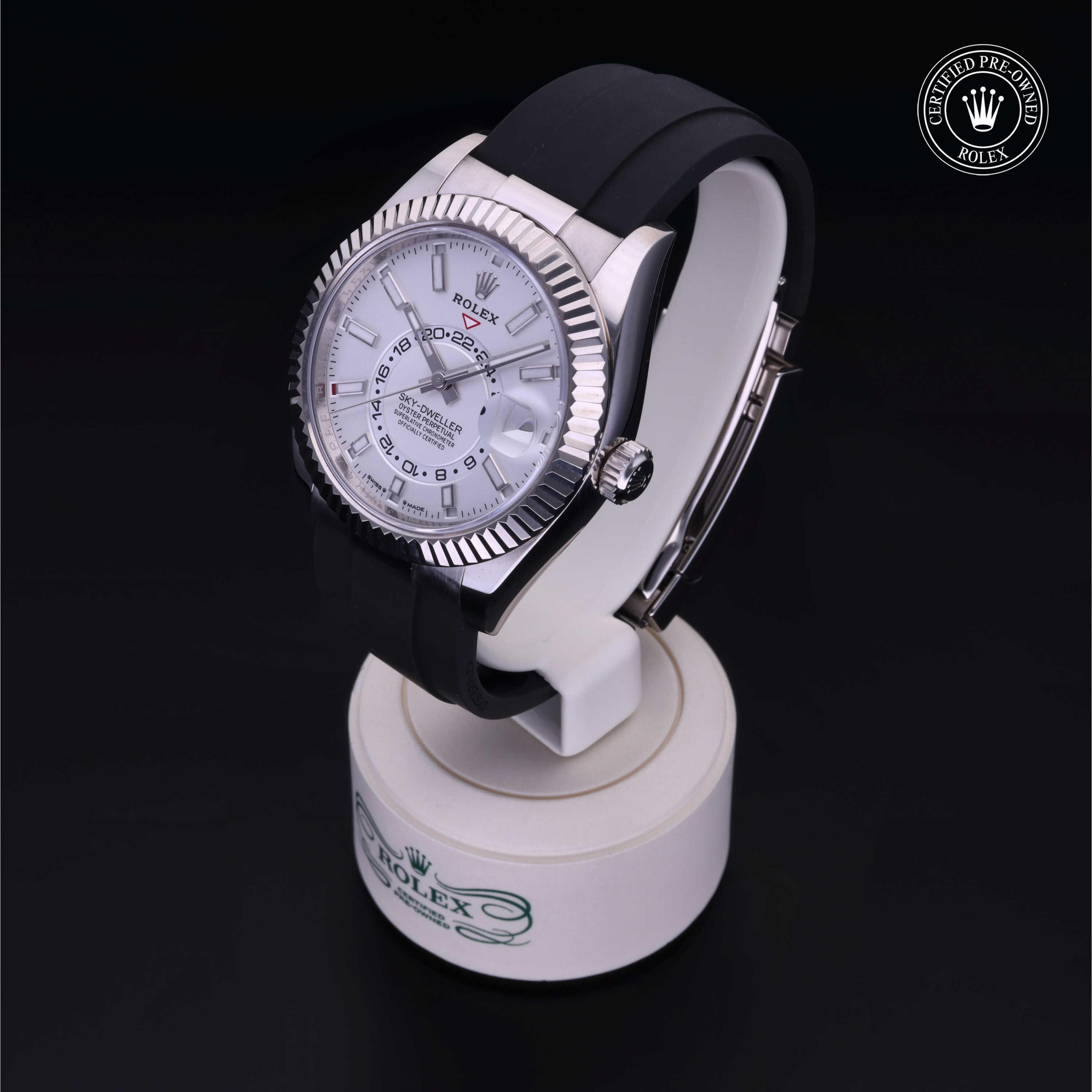 Oyster Perpetual Sky-Dweller