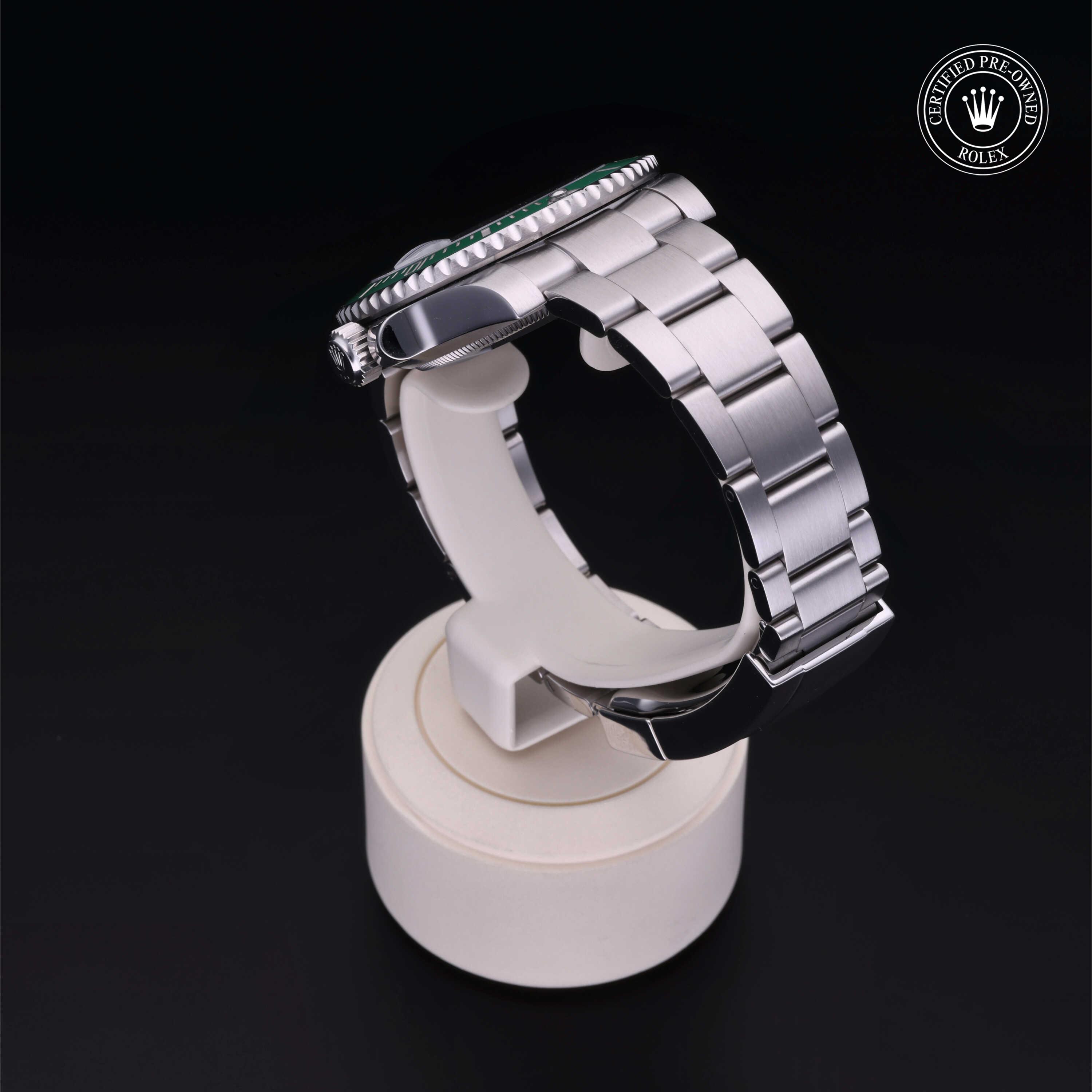 Oyster Perpetual Submariner Date