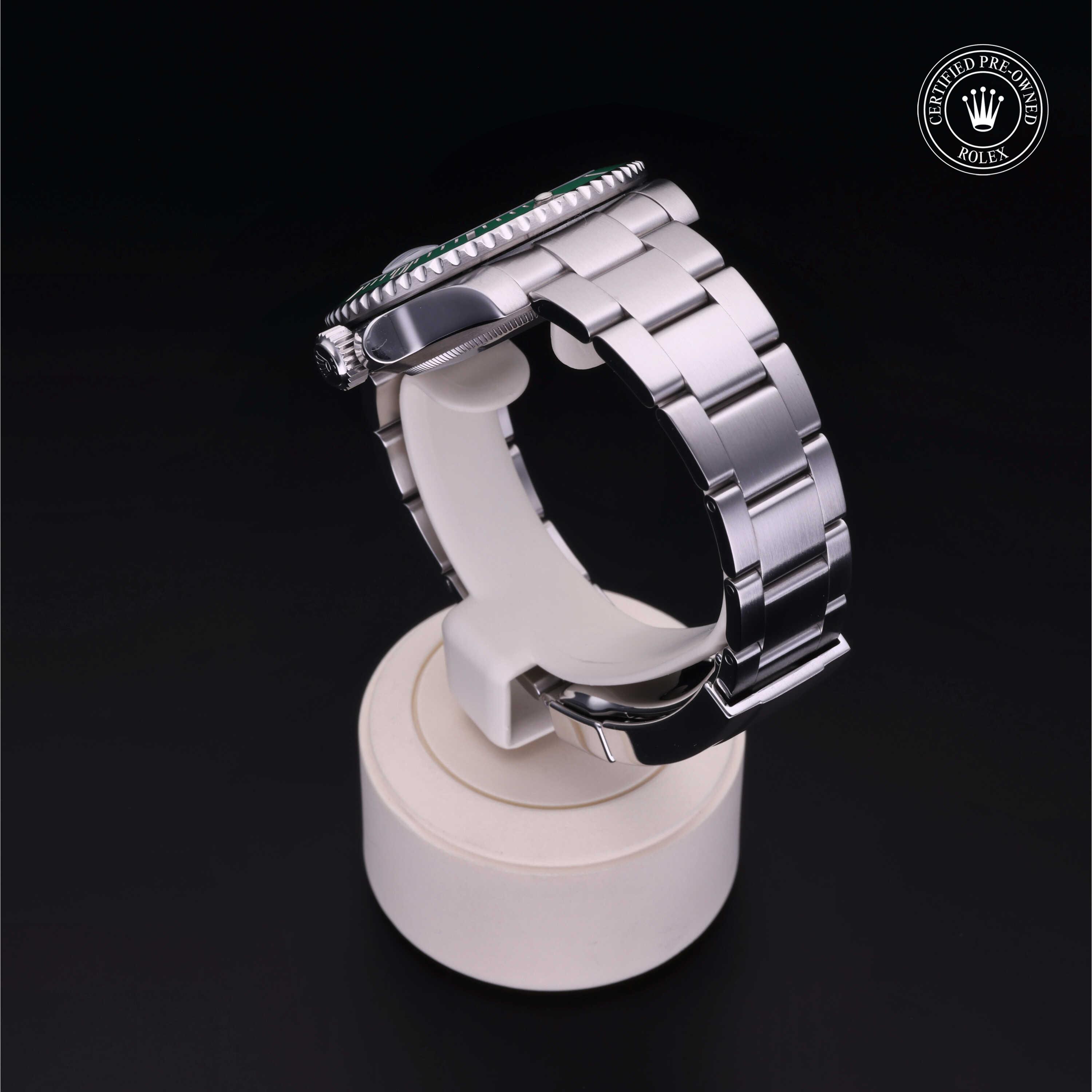 Oyster Perpetual Submariner Date