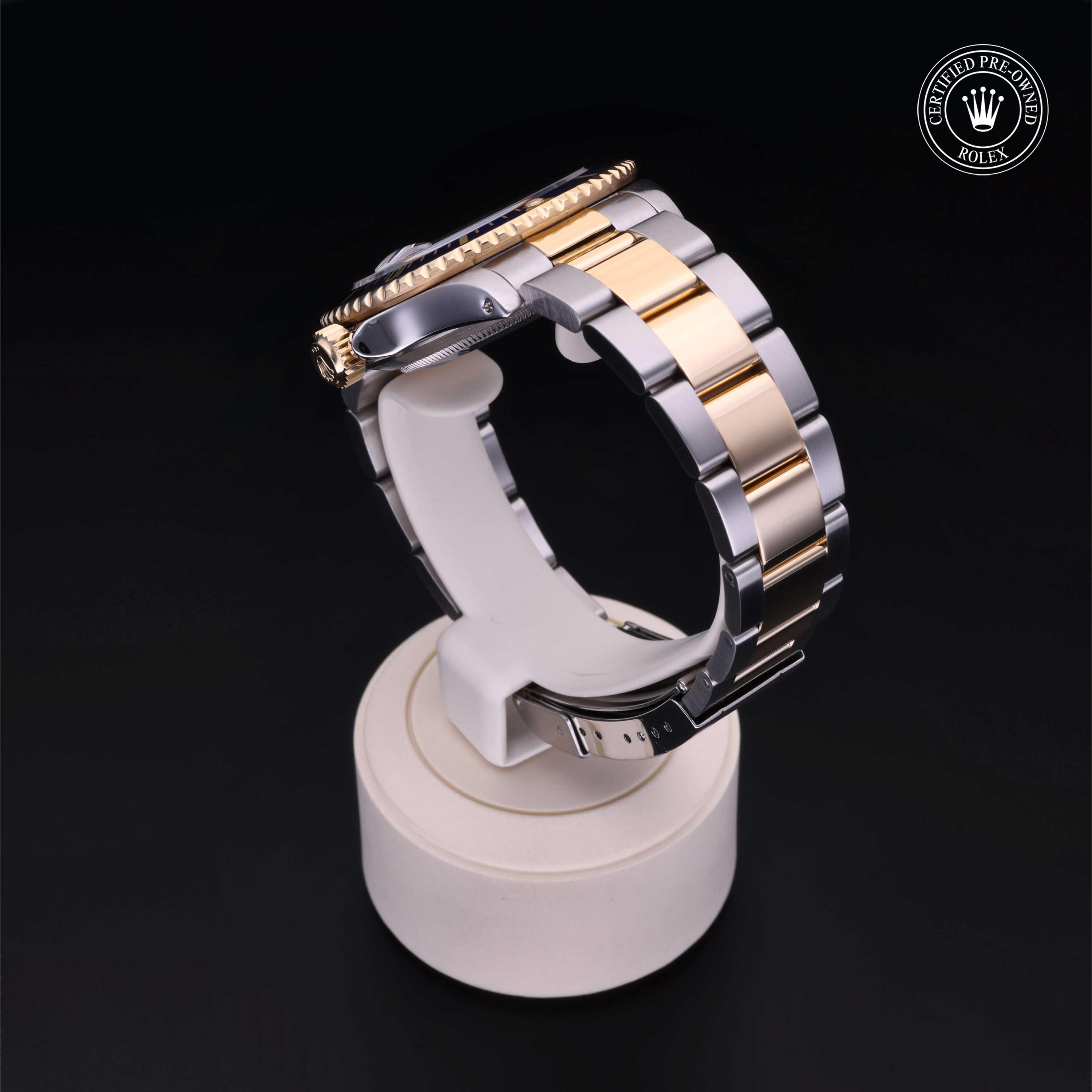 Oyster Perpetual Submariner Date