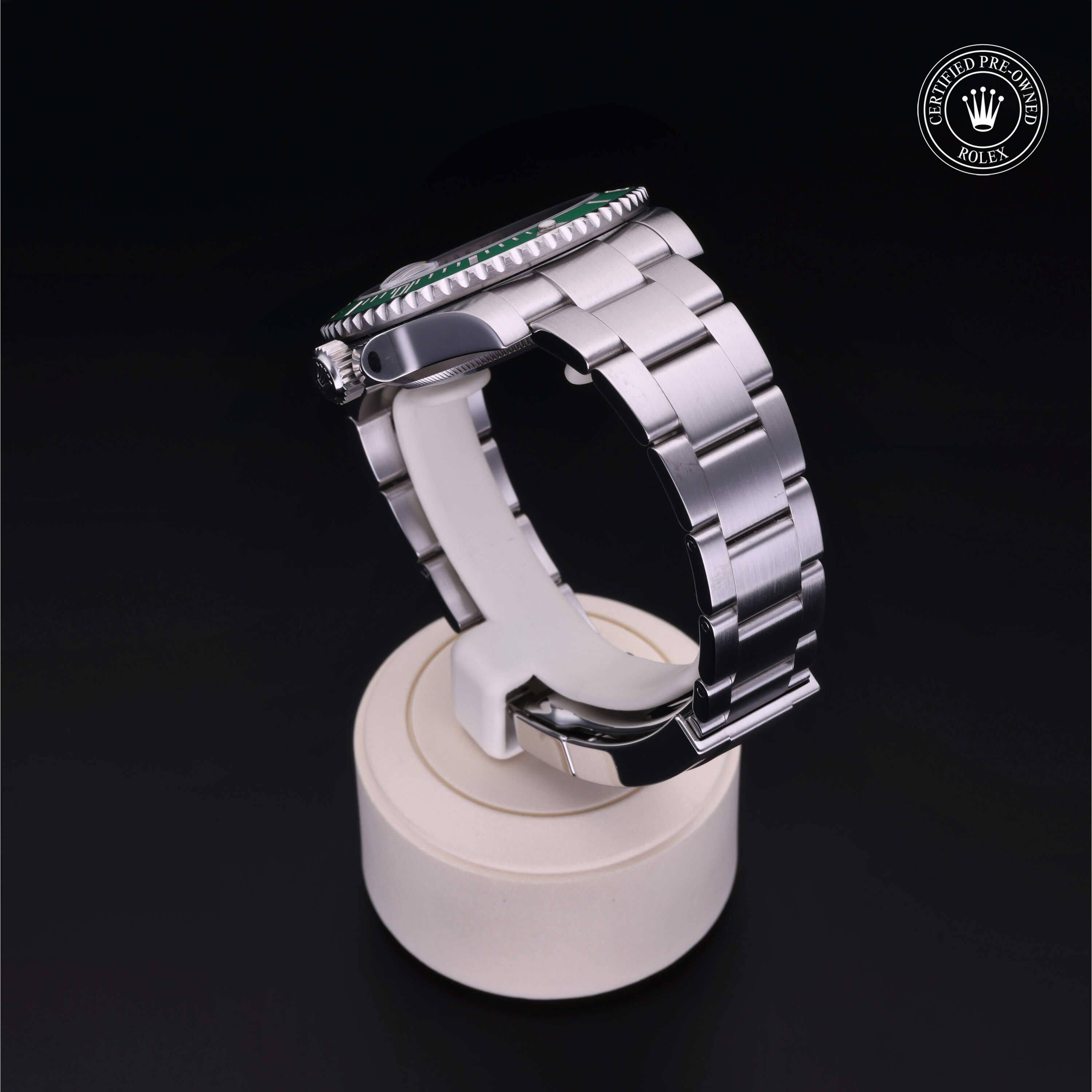 Oyster Perpetual Submariner Date